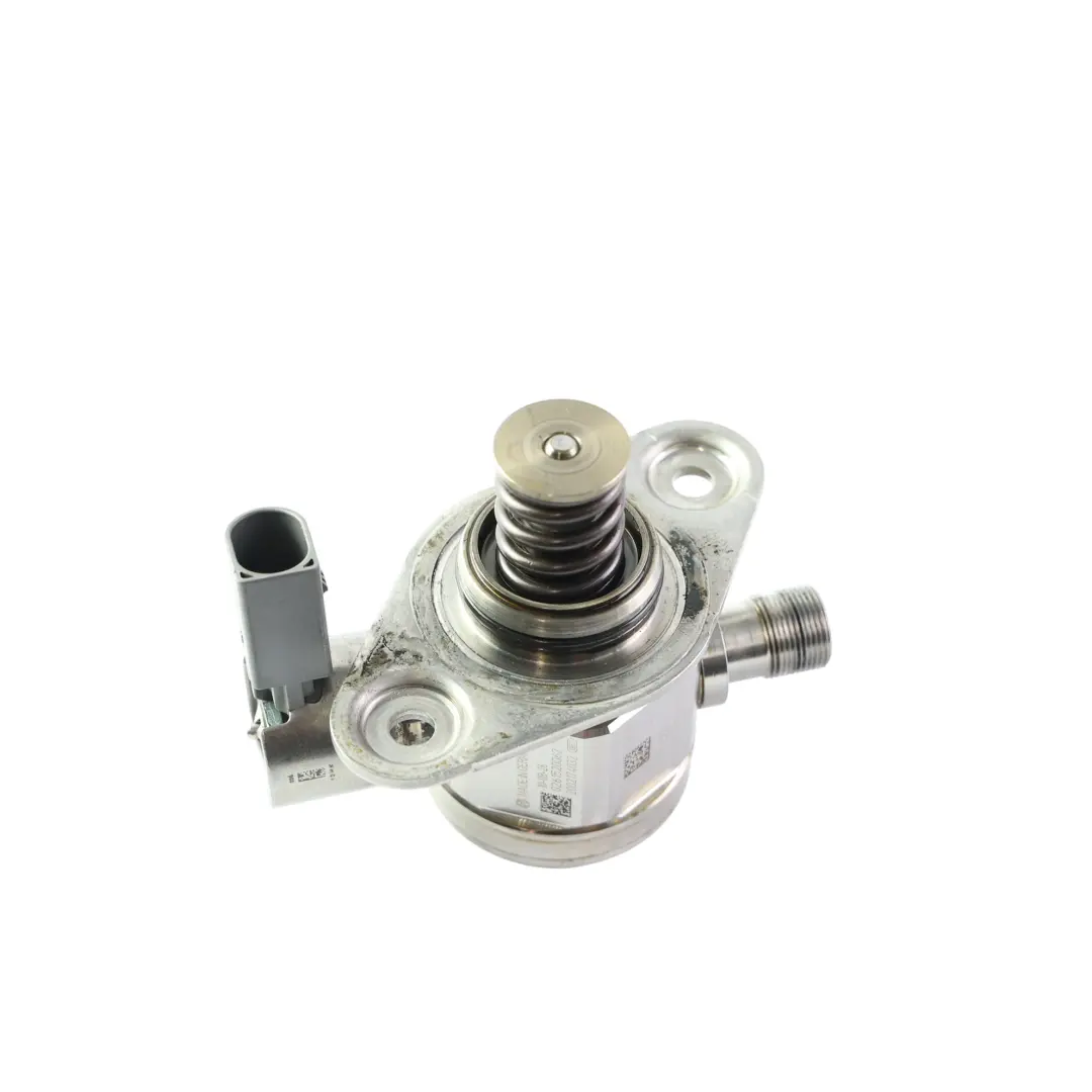Pompa Carburante Alta Pressione M276.957 per Mercedes C204 W204 con numero di parte A2760700101 Mercedes C204 W204 Pompa Carburante Alta Pressione M276.957 - SKU A2760700101 - Numero di parte A2760700101