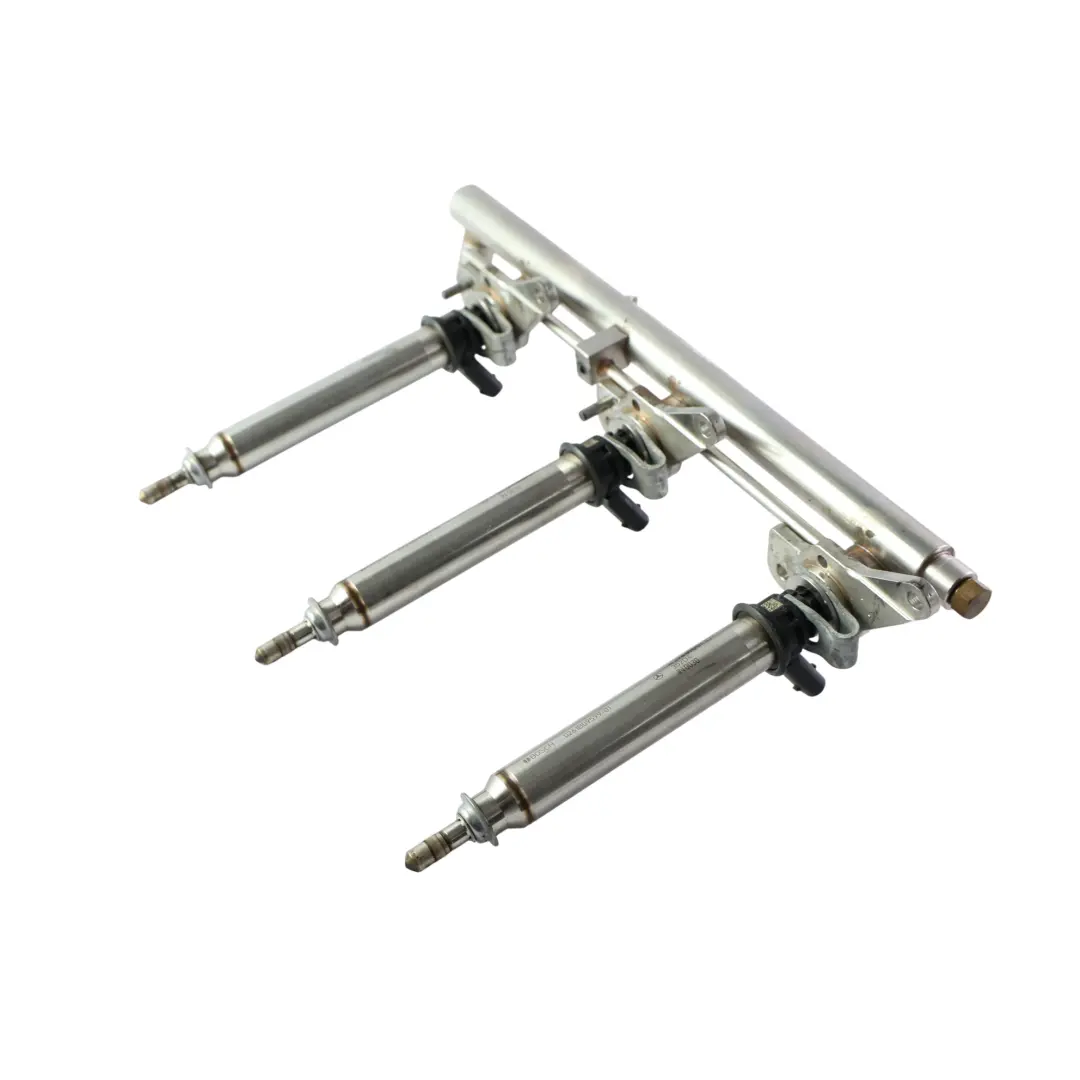 Iniezione Iniettori SET Destro M276.957 per Mercedes C204 Linea con numero di parte A2760703495 Mercedes C204 Linea Iniezione Iniettori SET Destro M276.957 - SKU A2760703495 - Numero di parte A2760703495