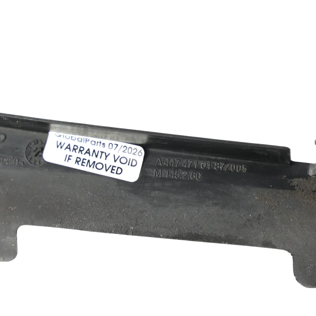 Tankdeckel Einfüllstutzen Abdeckung Rahmen Halter für Mercedes Vito W447 mit Teilenummer A4474710187 Mercedes Vito W447 Tankdeckel Einfüllstutzen Abdeckung Rahmen Halter - SKU A4474710187 - Teilenummer A4474710187