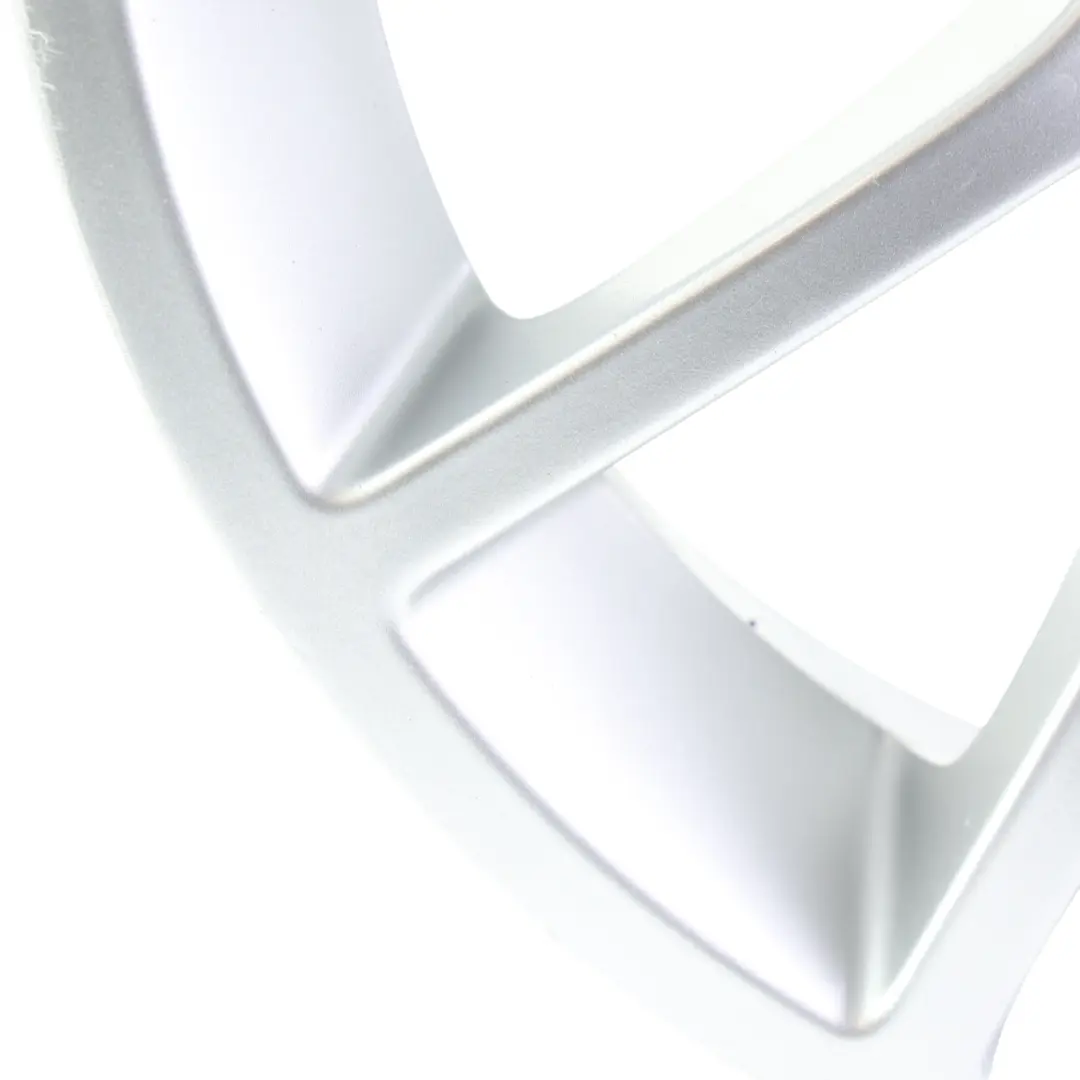 Alu Felge Hinten 12 Speichen Silber 15" ET:22 5.5J für Smart Fortwo Cab mit Teilenummer A4514010402 Smart Fortwo Cab Alu Felge Hinten 12 Speichen Silber 15" ET:22 5.5J - SKU A4514010402-1 - Teilenummer A4514010402