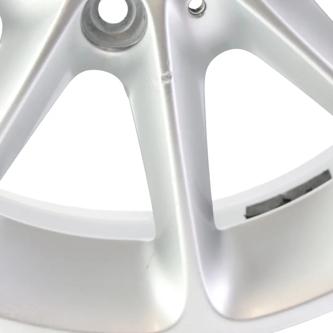 Jante Alliage Arrière Argent 15" 5,5J 3X112 ET22 pour Smart Fortwo 451 à propos du numéro de pièce A4514010502 Smart Fortwo 451 Jante Alliage Arrière Argent 15" 5,5J 3X112 ET22 - SKU A4514010502-1 - Numéro de pièce A4514010502