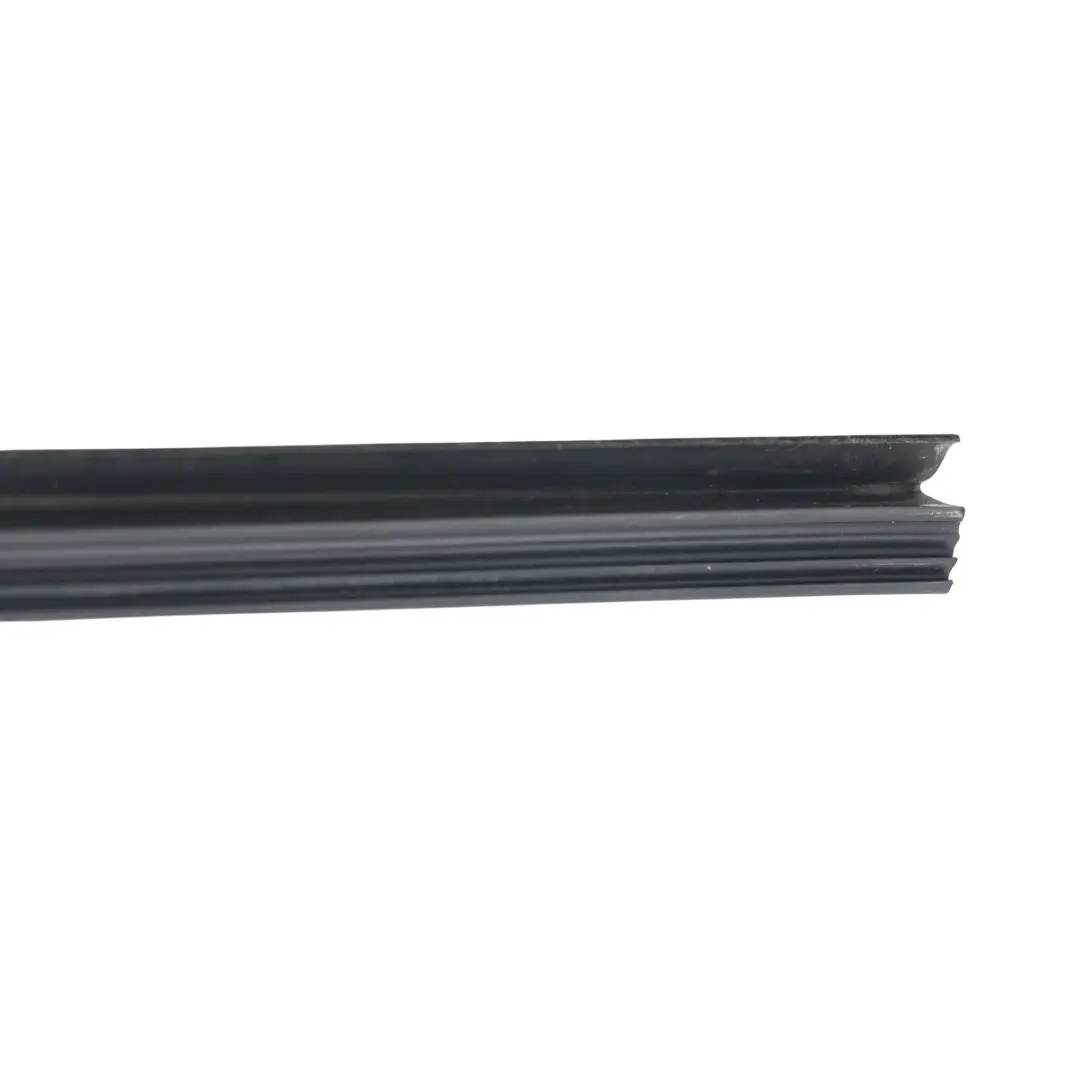 C451 Türfenster Dichtung Gummi Links Rechts für Smart mit Teilenummer A4517251065 Smart C451 Türfenster Dichtung Gummi Links Rechts - SKU A4517251065 - Teilenummer A4517251065