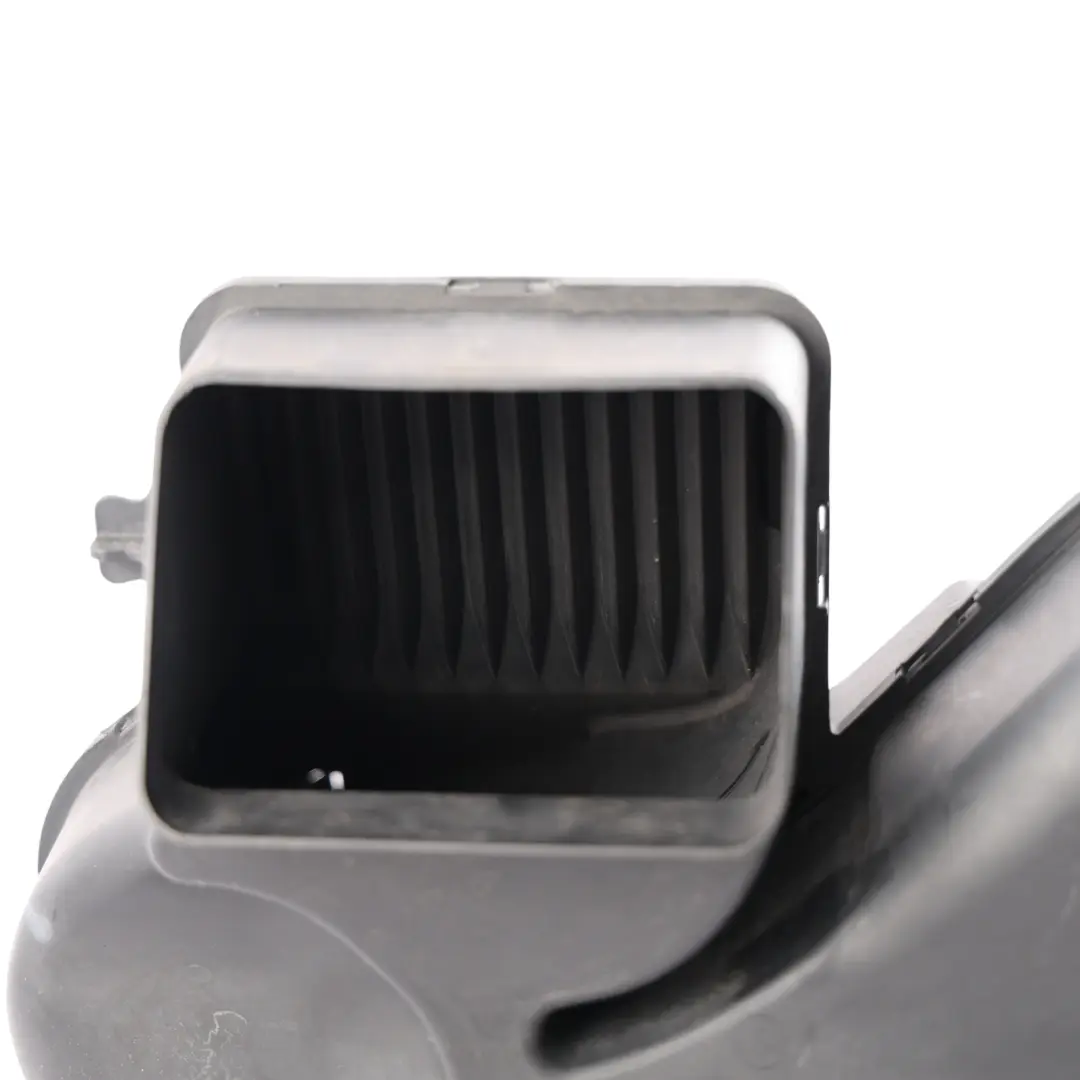 Obudowa Nagrzewnicy Wlot Powietrza do Smart Fortwo 451 o numerze A4518300053 Smart Fortwo 451 Obudowa Nagrzewnicy Wlot Powietrza - SKU A4518300053 - Numer Części A4518300053
