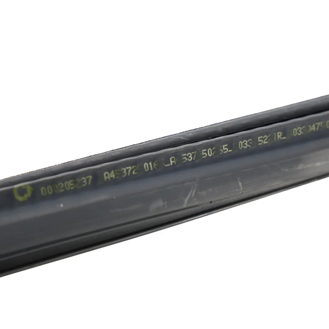 Smart A453 Guarnizione Binario Vetro Porta Anteriore Destra - SKU A4537250265 - Numero di parte A4537250265