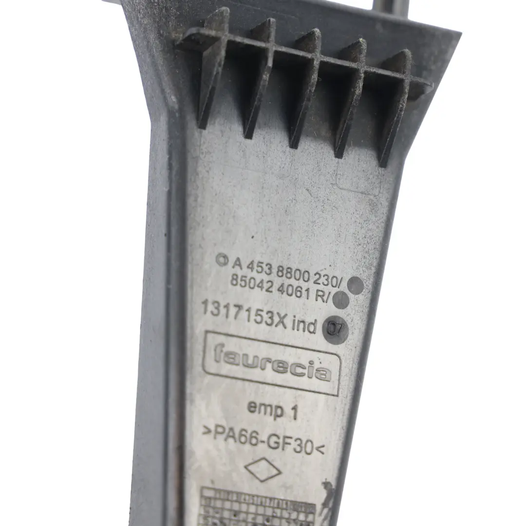A453 Stoßstange Hinten Seitliche Halterung Halter Links für Smart mit Teilenummer A4538800230 Smart A453 Stoßstange Hinten Seitliche Halterung Halter Links - SKU A4538800230 - Teilenummer A4538800230