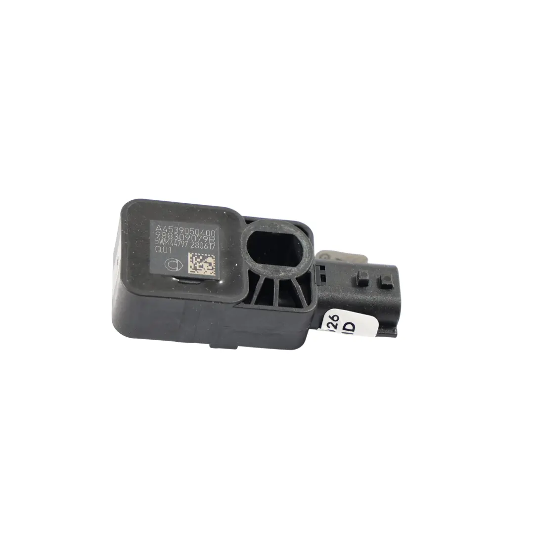 Czujnik Uderzenia Przedni Słupek B Lewy Prawy do Smart Fortwo 453 o numerze A4539050400 Smart Fortwo 453 Czujnik Uderzenia Przedni Słupek B Lewy Prawy - SKU A4539050400 - Numer Części A4539050400