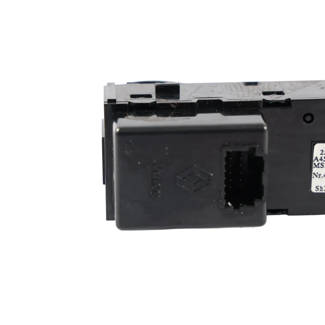 A453 Radio Display Blende Schalter Einheit Block für Smart Fortwo mit Teilenummer A4539053600 Smart Fortwo A453 Radio Display Blende Schalter Einheit Block - SKU A4539053600 - Teilenummer A4539053600