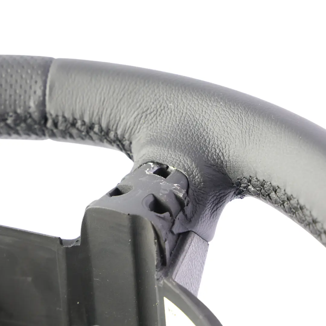 Mercedes Vito Viano W639 Lenkrad NEU Schwarzes Leder mit Schwarzem Faden - SKU A6394640401-2 - Teilenummer A6394640401