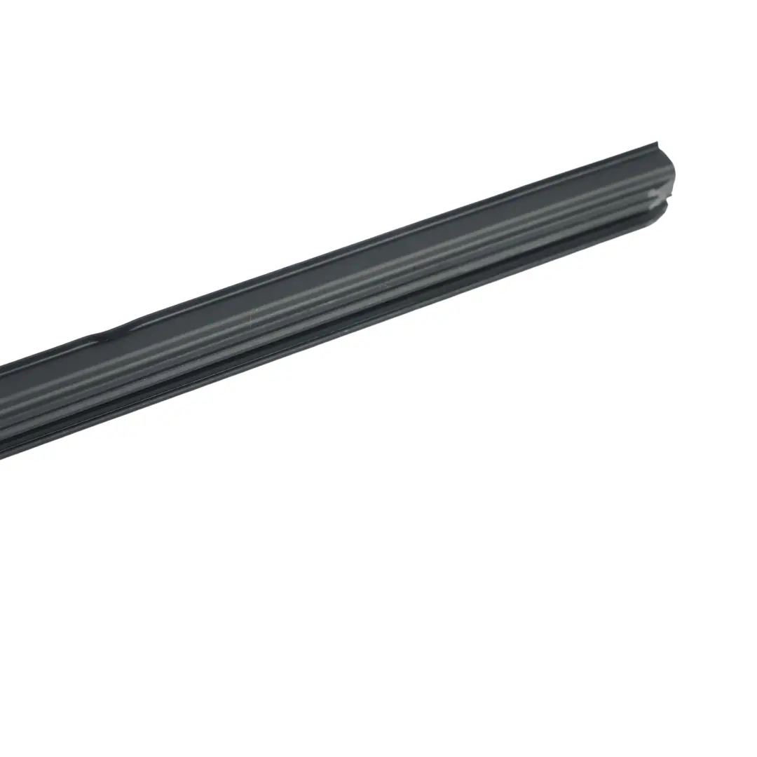 Türfenster Führungs Schienen Dichtung Links Rechts für Mercedes Vito W639 mit Teilenummer A6397200224 Mercedes Vito W639 Türfenster Führungs Schienen Dichtung Links Rechts - SKU A6397200224 - Teilenummer A6397200224