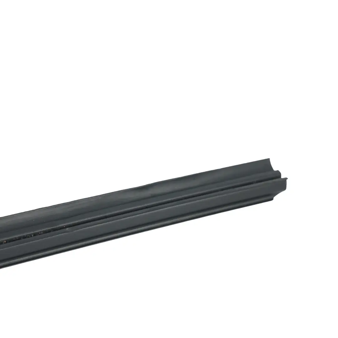 Mercedes Vito W639 Joint Étanchéité Rail Guidage Vitre Porte Avant Gauche Droite - SKU A6397200224 - Numéro de pièce A6397200224