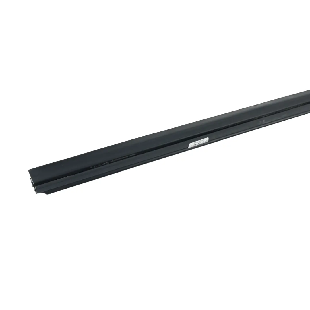 Mercedes Vito W639 Guarnizione Finestrino Portiera Anteriore Sinistra Destra - SKU A6397200224 - Numero di parte A6397200224