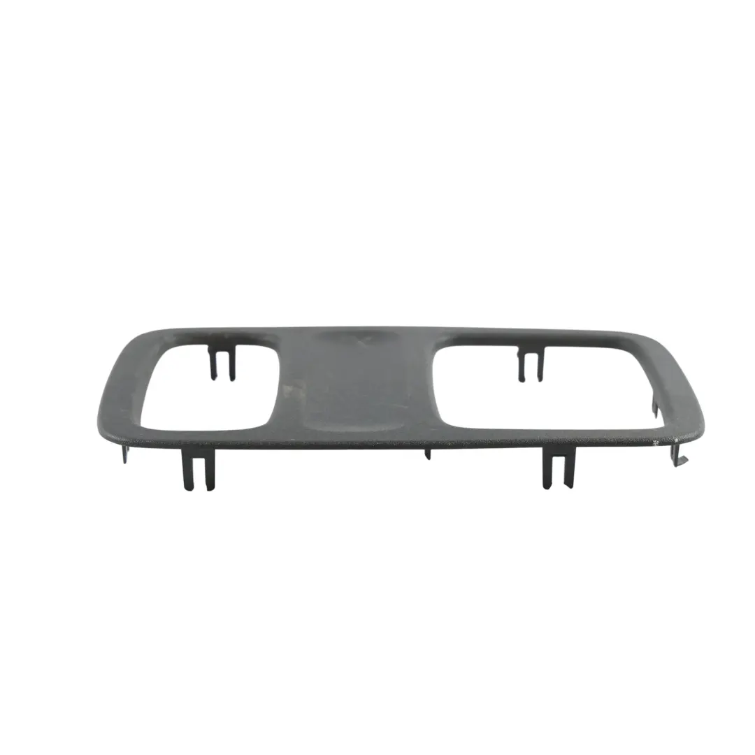 Mercedes W639 W906 Cubierta Manija Puerta Trasera Derecha Izquierda - SKU A6397470187-1 - Número de pieza A6397470187