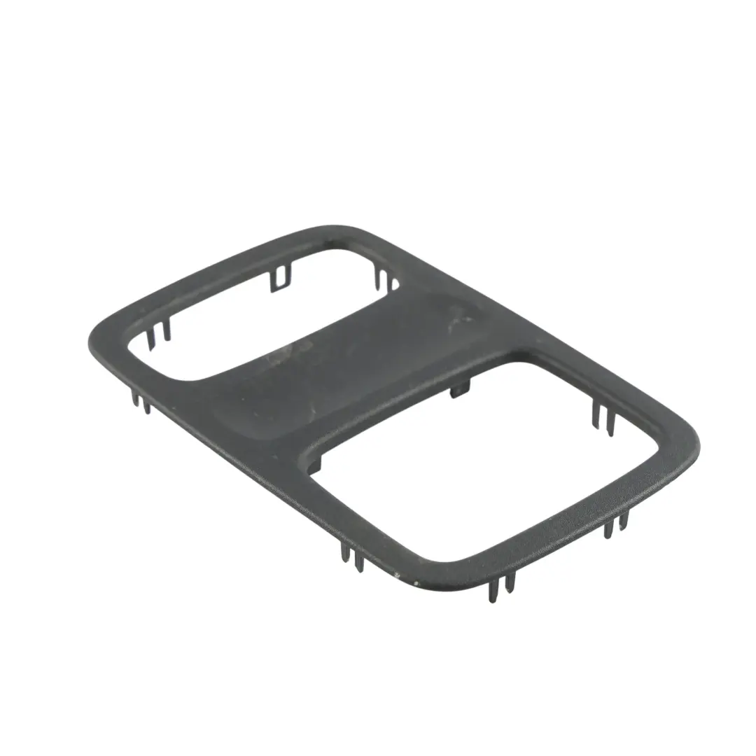 Mercedes W639 W906 Garniture Poignée Porte Arrière Droite Gauche - SKU A6397470187-1 - Numéro de pièce A6397470187