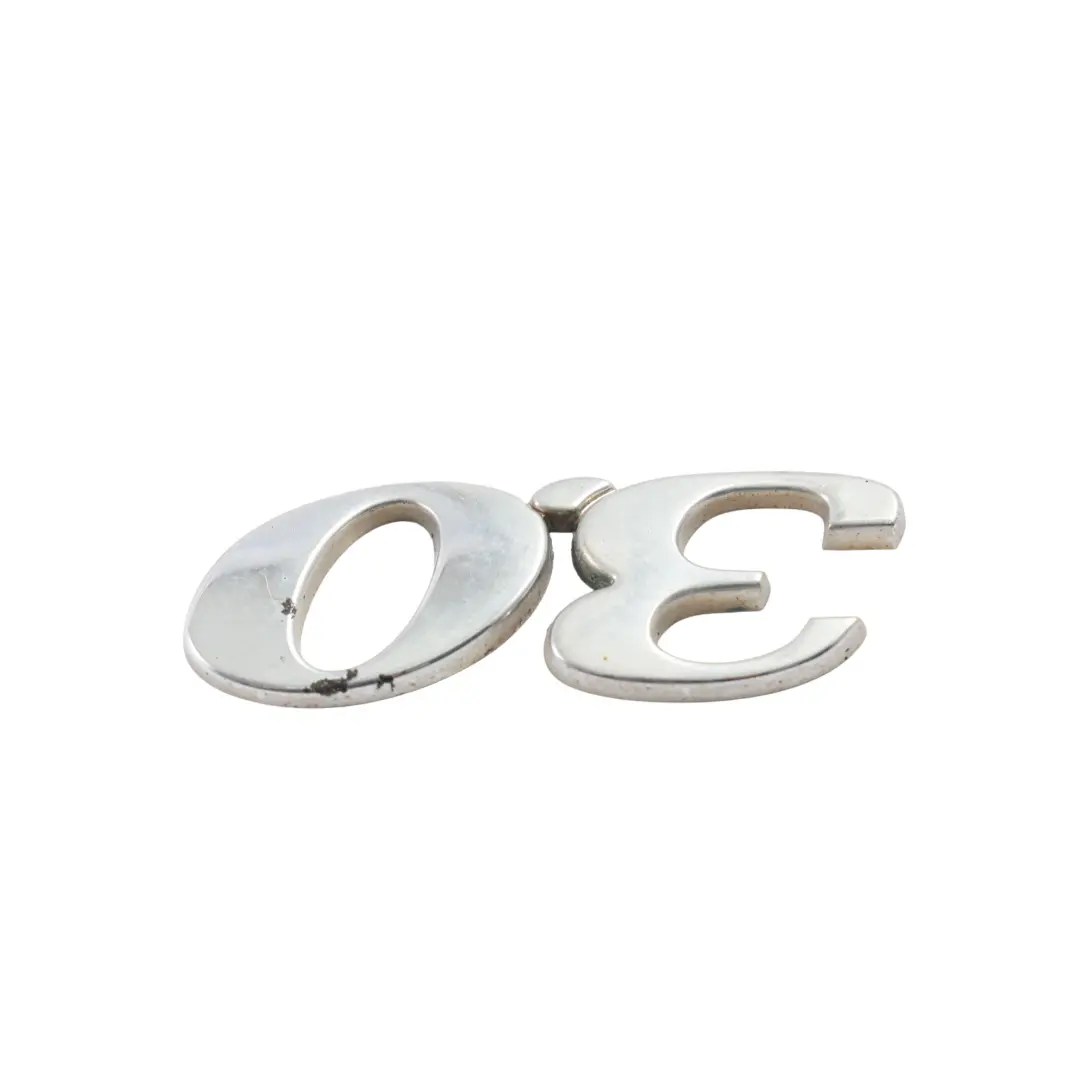 Emblema Insignia Puerta Trasera Portón 3.0 para Mercedes Vito Viano W639 con número de pieza A6398170914 Mercedes Vito Viano W639 Emblema Insignia Puerta Trasera Portón 3.0 - SKU A6398170914 - Número de pieza A6398170914