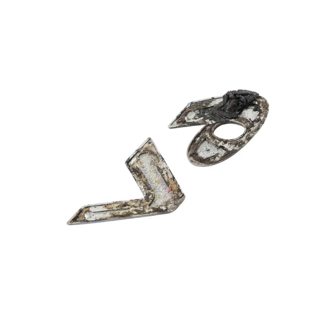 Mercedes Vito Viano W639 Hayon Arrière Emblème Badge Coffre V6 A6398170914 - SKU A6398173214 - Numéro de pièce A6398173214