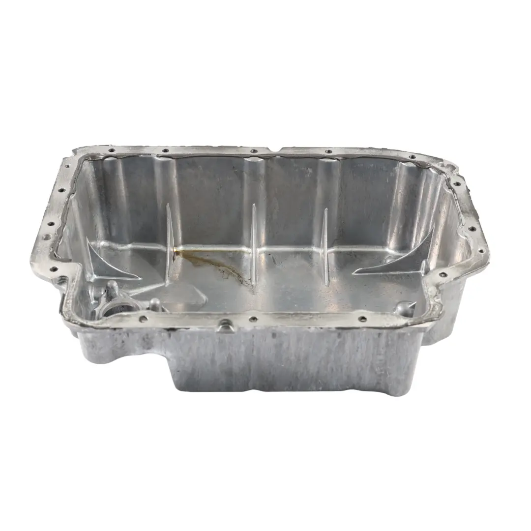 W907 OM651 Diesel Carter Huile Moteur A6510140603 pour Mercedes W906 à propos du numéro de pièce A6510100313 Mercedes W906 W907 OM651 Diesel Carter Huile Moteur A6510140603 - SKU A6510100313-1 - Numéro de pièce A6510100313