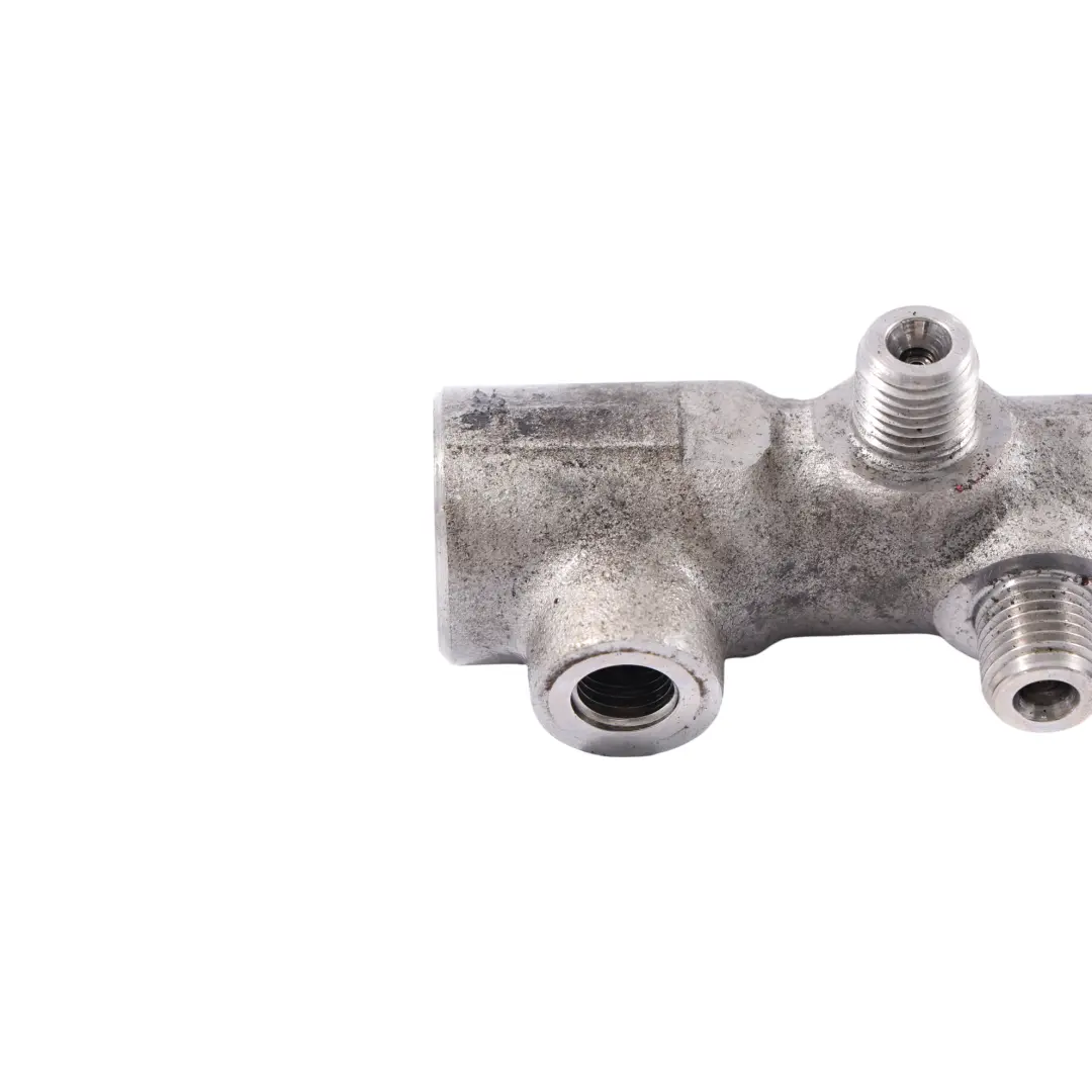 Rail High Pressure OM651 to Mercedes W204 C207 W212 W906 Fuel with Part number A6510700495 Mercedes W204 C207 W212 W906 Fuel Rail High Pressure OM651 - SKU A6510700495-3 - Part number A6510700495