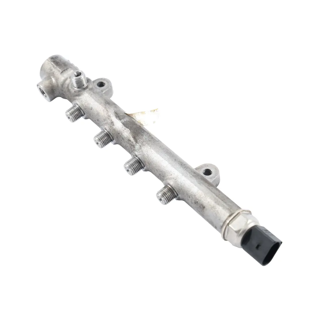 Listwa Wtryskowa OM651 do Mercedes W204 C207 W212 W906 o numerze A6510700495 Mercedes W204 C207 W212 W906 Listwa Wtryskowa OM651 - SKU A6510700495-3 - Numer Części A6510700495