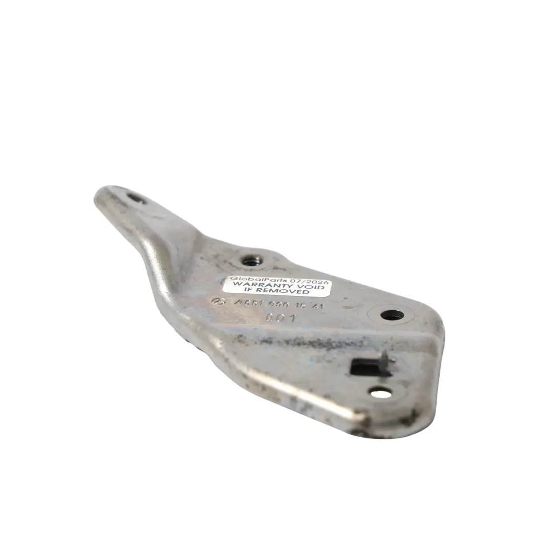 Uchwyt Rury Powietrza Doładowania do Mercedes W176 o numerze A6510901541 Mercedes W176 Uchwyt Rury Powietrza Doładowania - SKU A6510901541 - Numer Części A6510901541