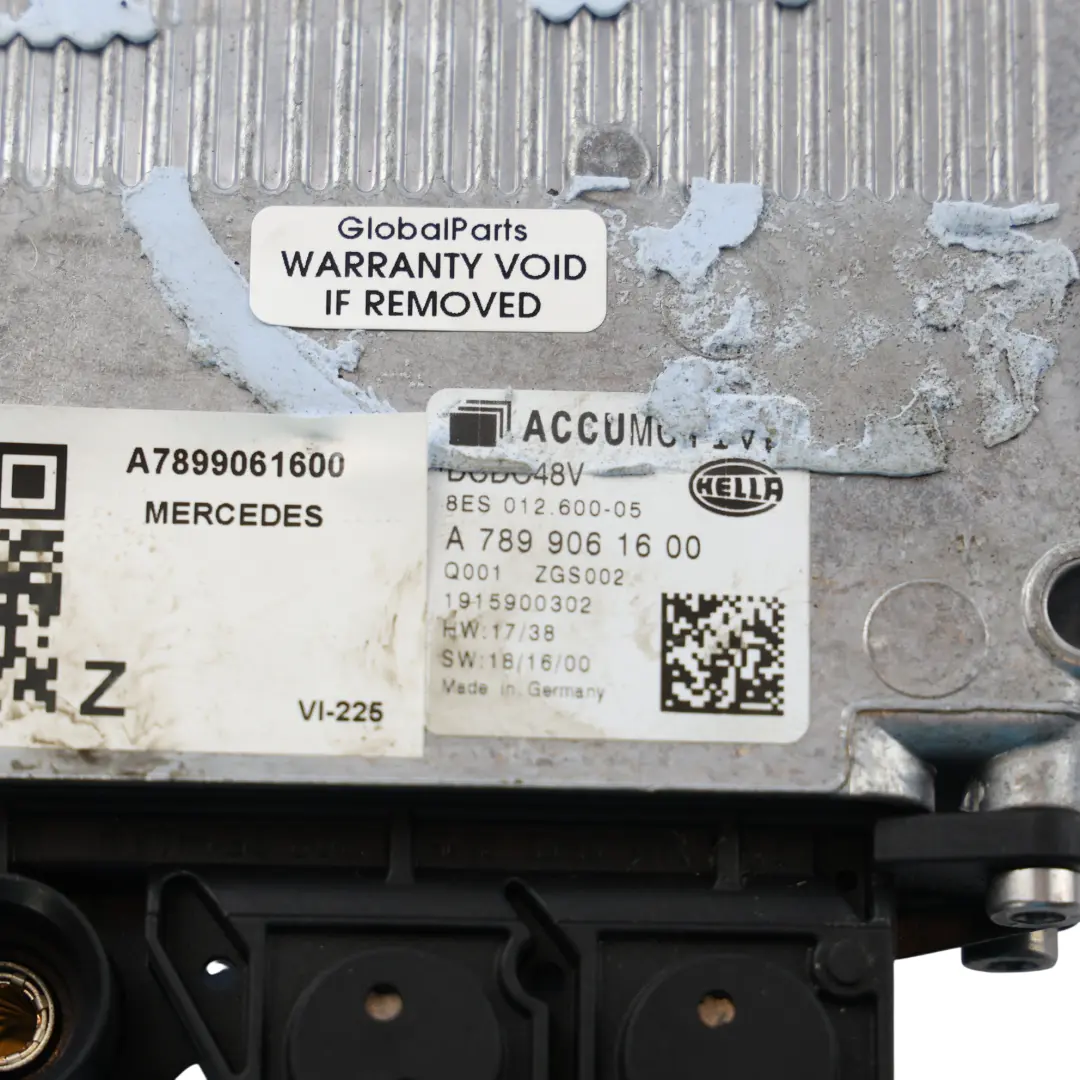 Module Unité Convertisseur Contrôle ECU DCDC48V pour Mercedes W205 à propos du numéro de pièce A7899061600 Mercedes W205 Module Unité Convertisseur Contrôle ECU DCDC48V - SKU A7899061600 - Numéro de pièce A7899061600
