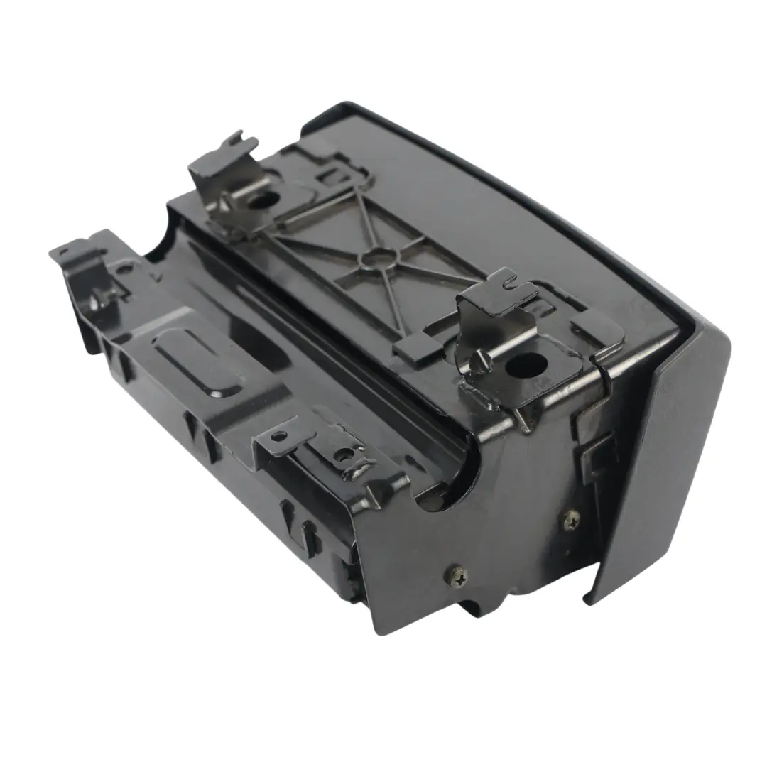 Inserto Marco Asiento Compartimento Delantero Derecho para Audi A4 B7 con número de pieza 8E0882626B Audi A4 B7 Inserto Marco Asiento Compartimento Delantero Derecho - SKU 8E0882626B - Número de pieza 8E0882626B