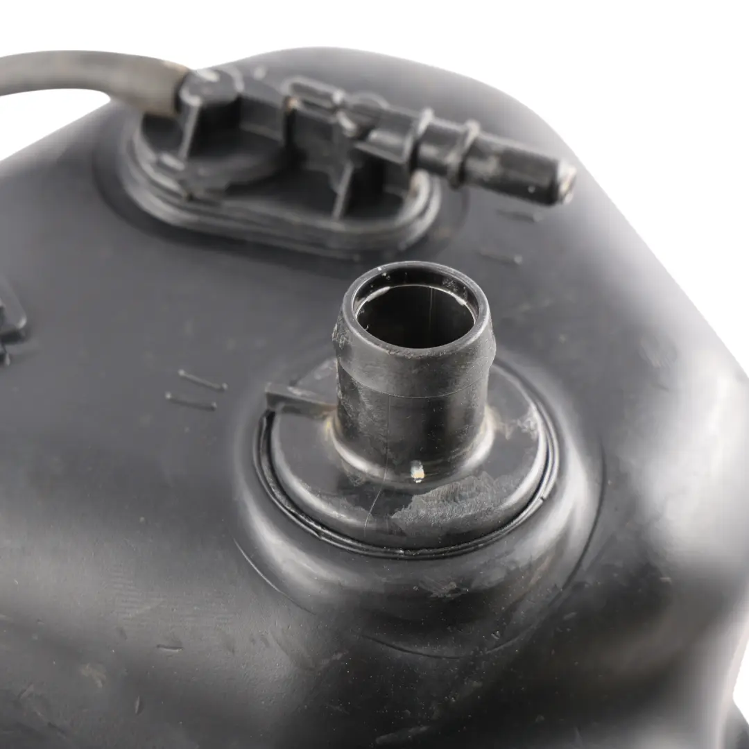 Volkswagen Crafter 35 Exhaust Fluid Adblue Tank Reservoir 2.0 Diesel - SKU A9064700000 - Part number A9064700000