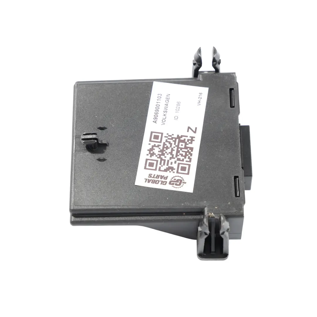 Gateway Control Module Unit ECU to Volkswagen Crafter 35 with Part number A9069001103 Volkswagen Crafter 35 Gateway Control Module Unit ECU - SKU A9069001103 - Part number A9069001103