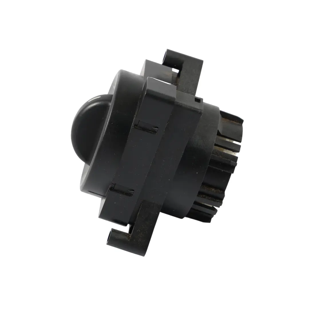 Interruptor Control Luz Antiniebla Faro para Volkswagen Crafter 35 con número de pieza A9069053100 Volkswagen Crafter 35 Interruptor Control Luz Antiniebla Faro - SKU A9069053100 - Número de pieza A9069053100