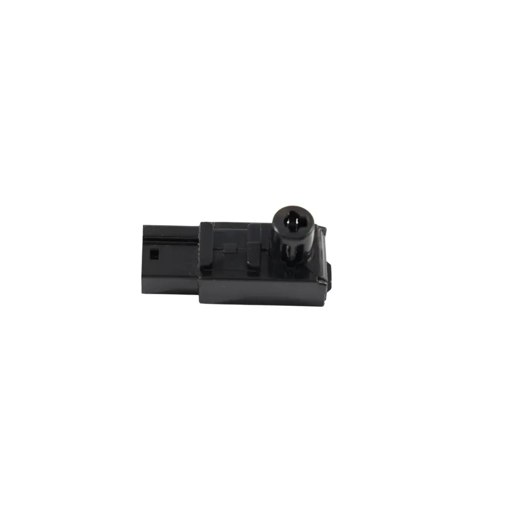 Ford Ranger MK6 Plafonnier Avant Ambiance LED Gauche - SKU AB39-13E733-AA - Numéro de pièce AB39-13E733-AA