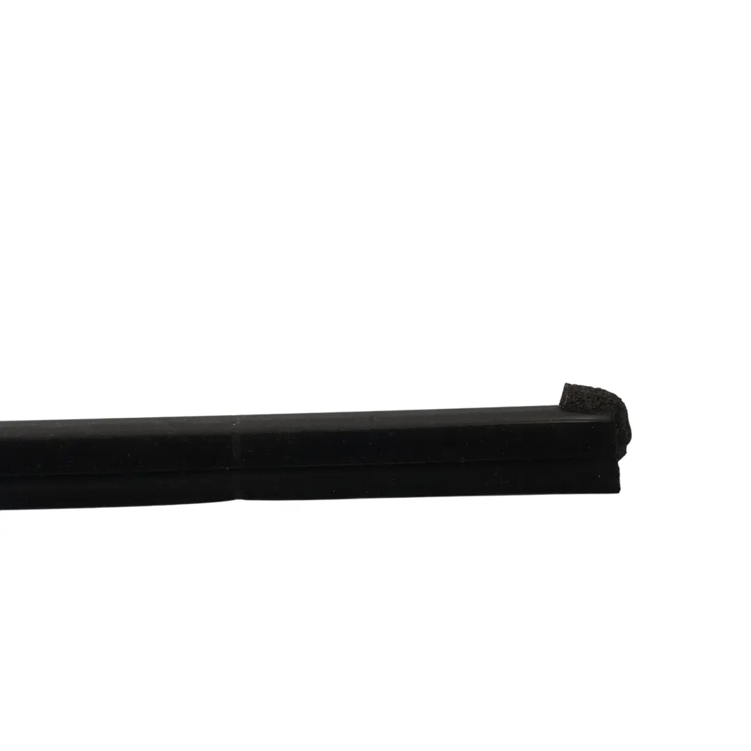 Mk6 Guarnizione Vetro Porta Anteriore Destra per Ford Ranger con numero di parte AB39-26201A36-AD Ford Ranger Mk6 Guarnizione Vetro Porta Anteriore Destra - SKU AB39-26201A36-AD - Numero di parte AB39-26201A36-AD