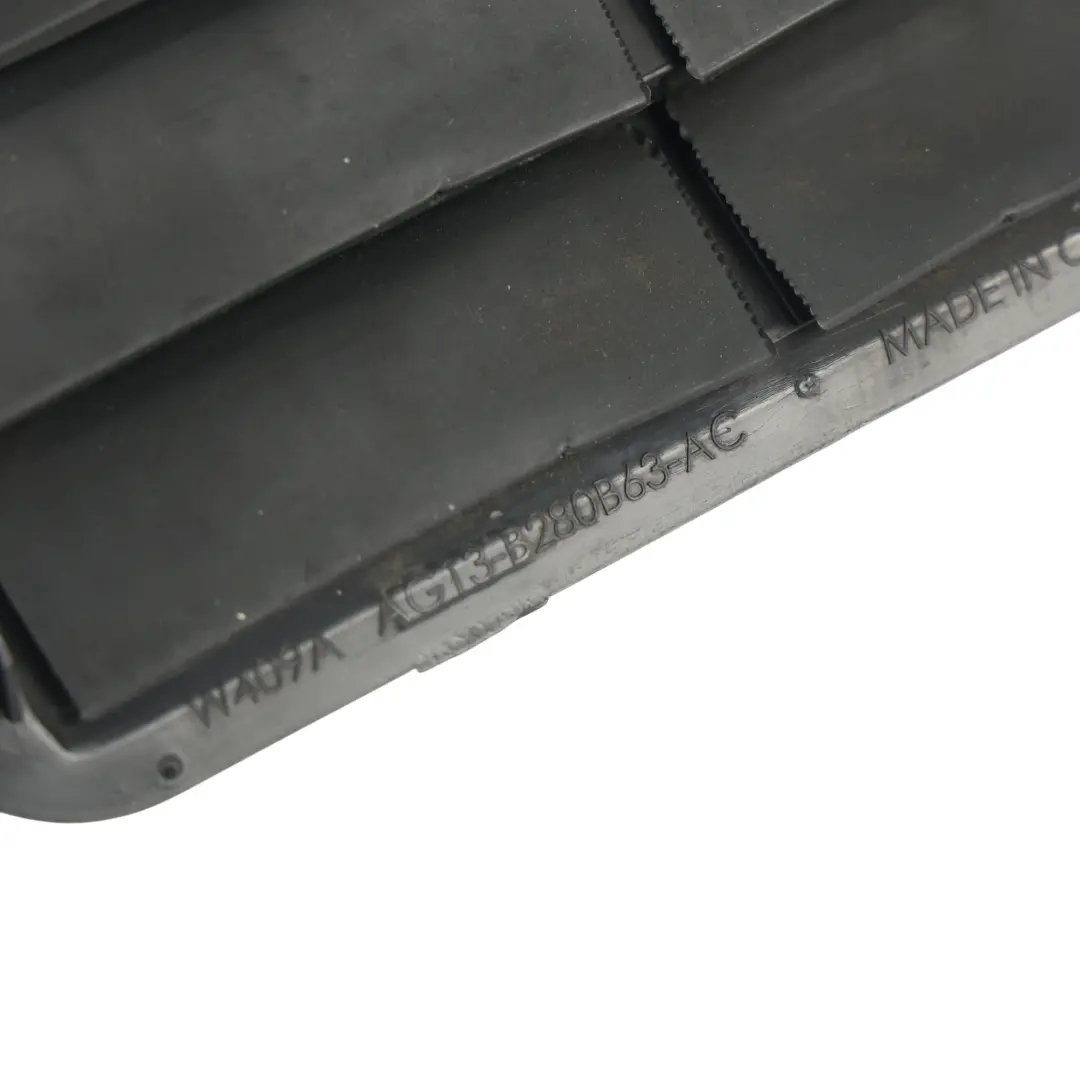 MK5 Rejilla Ventilación Carrocería para Ford Mondeo con número de pieza AG13-B280B63-AC Ford Mondeo MK5 Rejilla Ventilación Carrocería - SKU AG13-B280B63-AC - Número de pieza AG13-B280B63-AC