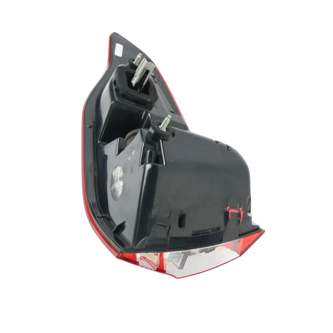 MK1 Luz Trasera Piloto Exterior Derecho para Ford S-Max con número de pieza AM21-13404-AG Ford S-Max MK1 Luz Trasera Piloto Exterior Derecho - SKU AM21-13404-AG - Número de pieza AM21-13404-AG