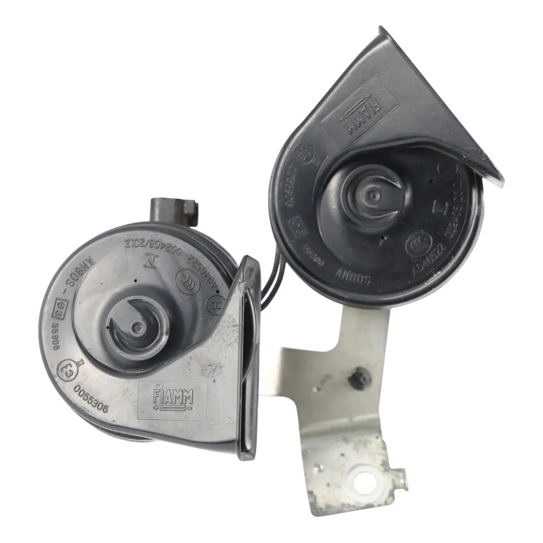 Conjunto Doble Bocina Tono Bajo y Alto para Ford Fiesta MK7 con número de pieza AV1T-13A803-AC Ford Fiesta MK7 Conjunto Doble Bocina Tono Bajo y Alto - SKU AV1T-13A803-AC - Número de pieza AV1T-13A803-AC