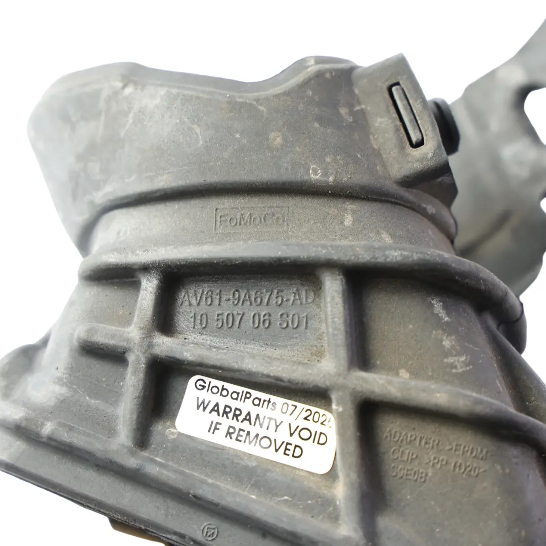 Ford Transit Connect Conduit Tuyau Admission Air Moteur 1.6 Diesel - SKU AV61-9A675-AD - Numéro de pièce AV61-9A675-AD