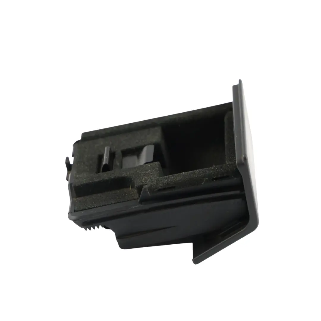 Center Console Ash Tray Coin Holder Stowage to Land Rover Discovery L318 with Part number AWR1195LNF Land Rover Discovery L318 Center Console Ash Tray Coin Holder Stowage - SKU AWR1195LNF-1 - Part number AWR1195LNF