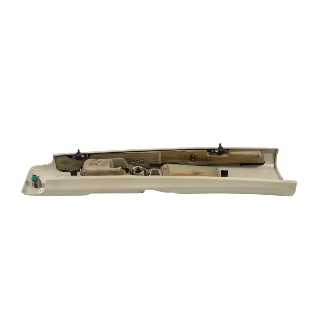 Rivestimento Montante B Sinistro Beige per Land Rover Discovery 2 L318 con numero di parte AWR3656 Land Rover Discovery 2 L318 Rivestimento Montante B Sinistro Beige - SKU AWR3656 - Numero di parte AWR3656