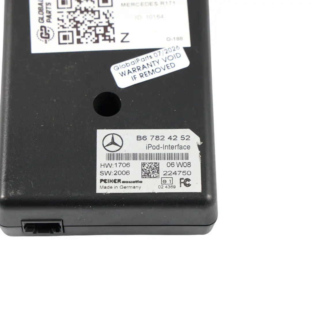 iPod Interface Multimedia Music Connection Module Cable to Mercedes R171 with Part number B67824252 Mercedes R171 iPod Interface Multimedia Music Connection Module Cable - SKU B67824252-1 - Part number B67824252