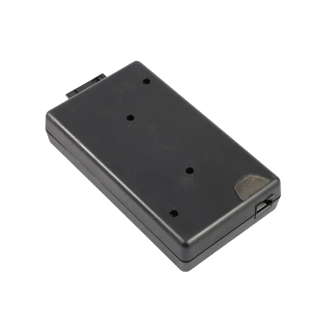 iPod Interface Multimedia Music Connection Module Cable to Mercedes R171 with Part number B67824252 Mercedes R171 iPod Interface Multimedia Music Connection Module Cable - SKU B67824252-1 - Part number B67824252