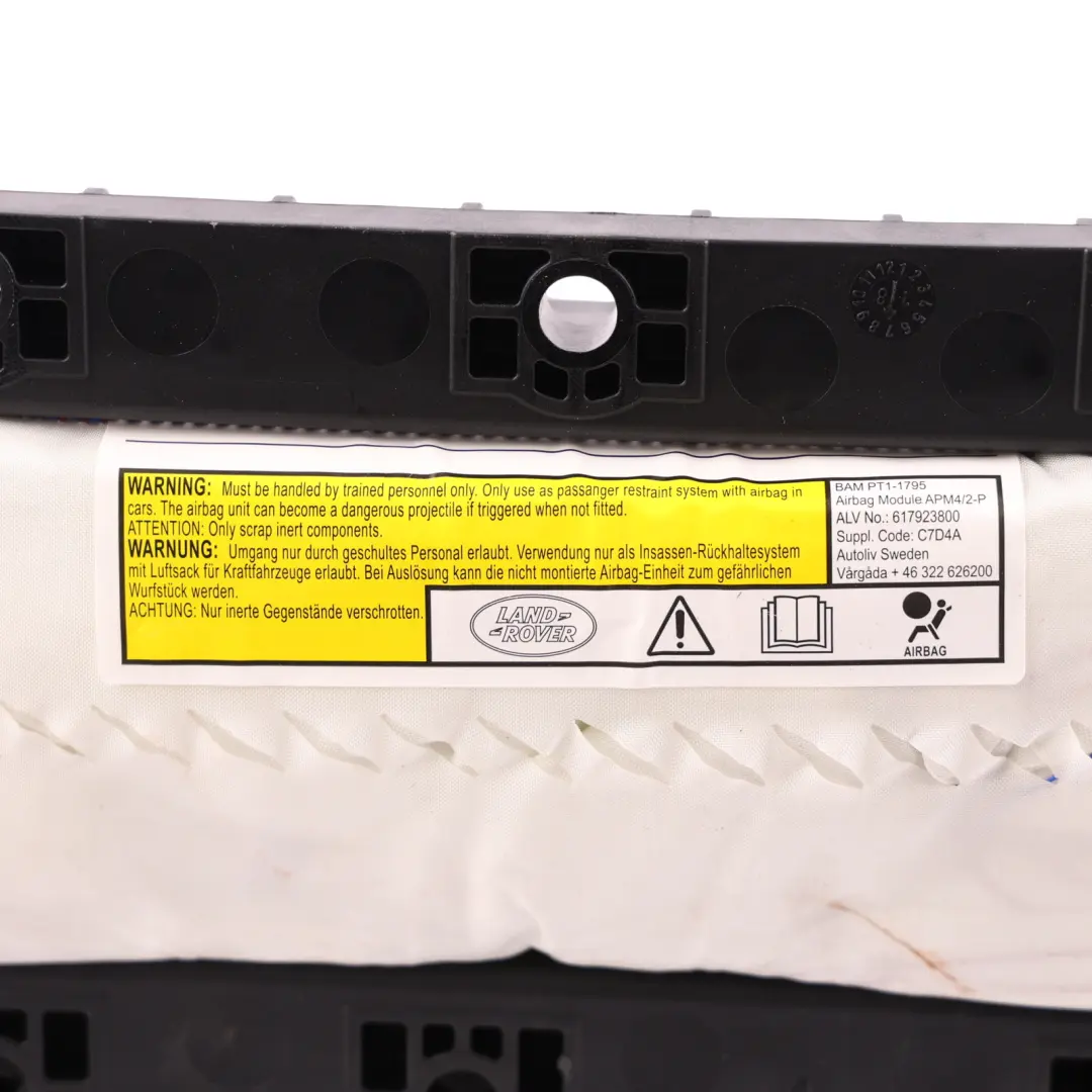 Module Passenger Side to Land Rover Range Rover Evoque L538 Dash Air with Part number BJ32-044A74-AD Land Rover Range Rover Evoque L538 Dash Air Module Passenger Side - SKU BJ32-044A74-AD - Part number BJ32-044A74-AD