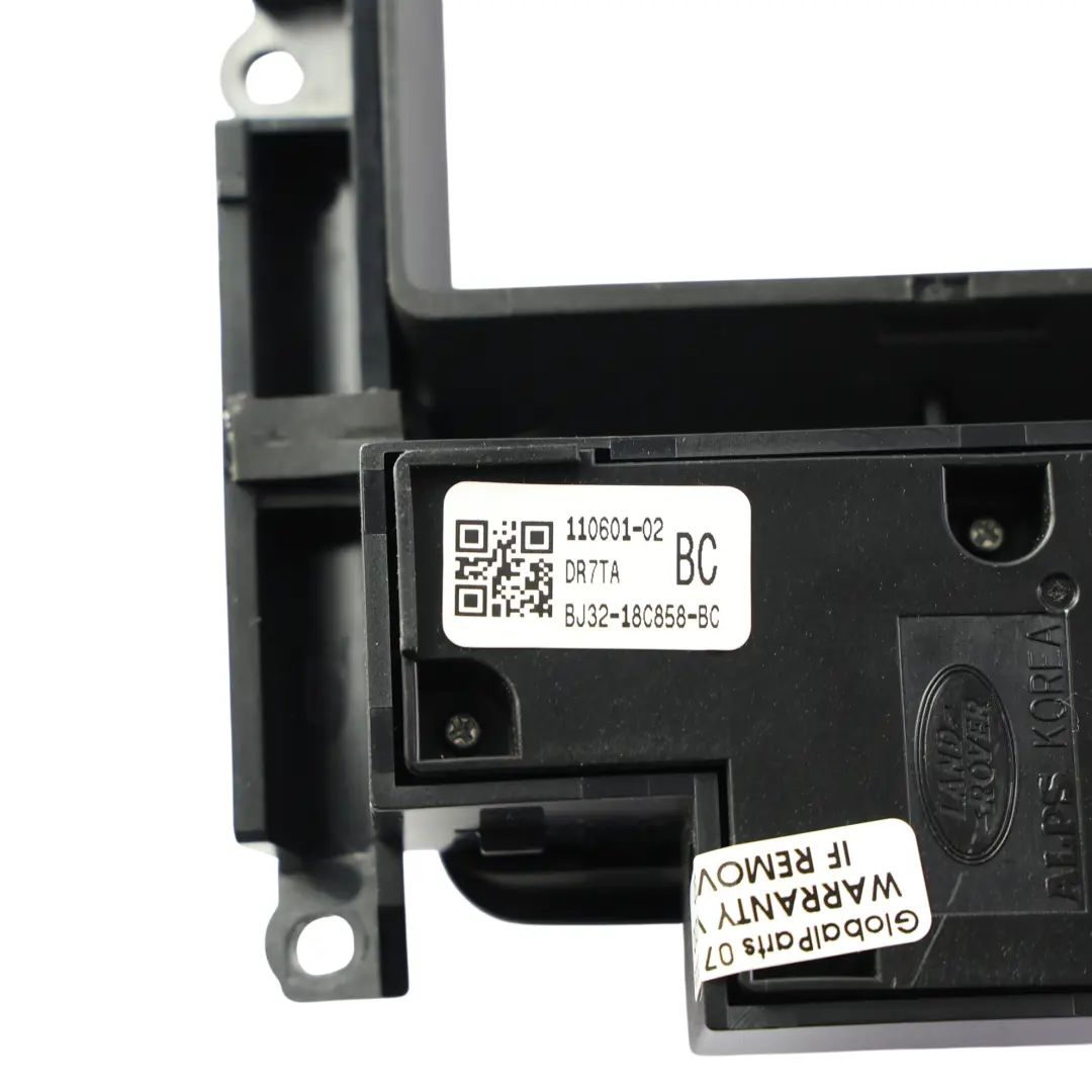 Land Rover Range Rover Evoque Garniture Écran Console - SKU BJ32-18C858-BC - Numéro de pièce BJ32-18C858-BC