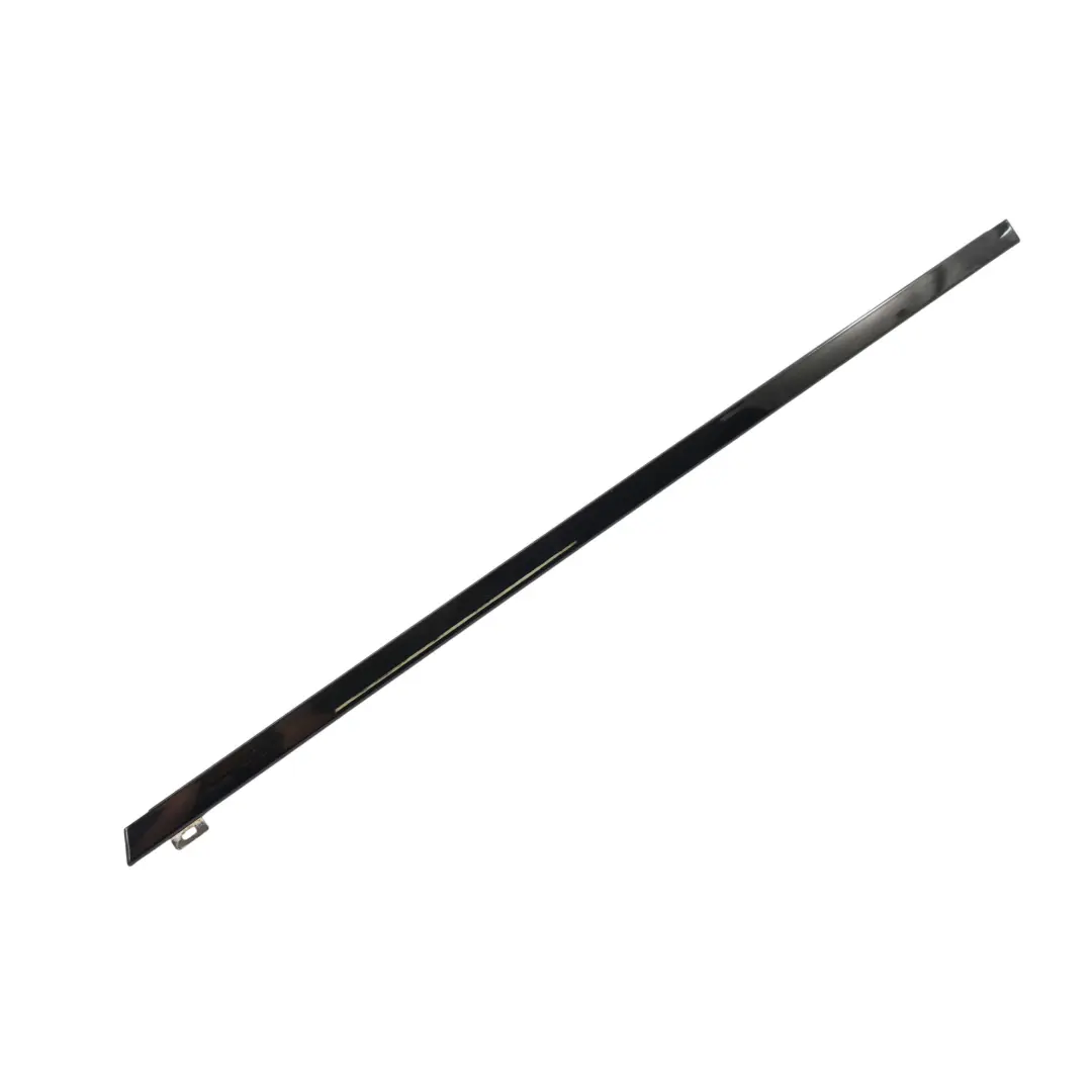 Moldura Superior Puerta Trasera Derecha para Range Rover Evoque L538 con número de pieza BJ32-255A60-AC Range Rover Evoque L538 Moldura Superior Puerta Trasera Derecha - SKU BJ32-255A60-AC - Número de pieza BJ32-255A60-AC