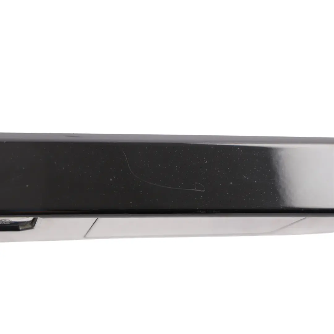 Number Plate Lamp Strip Santorini Black - 820 to Range Rover Evoque L538 Tailgate with Part number BJ32-40406 Range Rover Evoque L538 Tailgate Number Plate Lamp Strip Santorini Black - 820 - SKU BJ32-40406-SAB - Part number BJ32-40406
