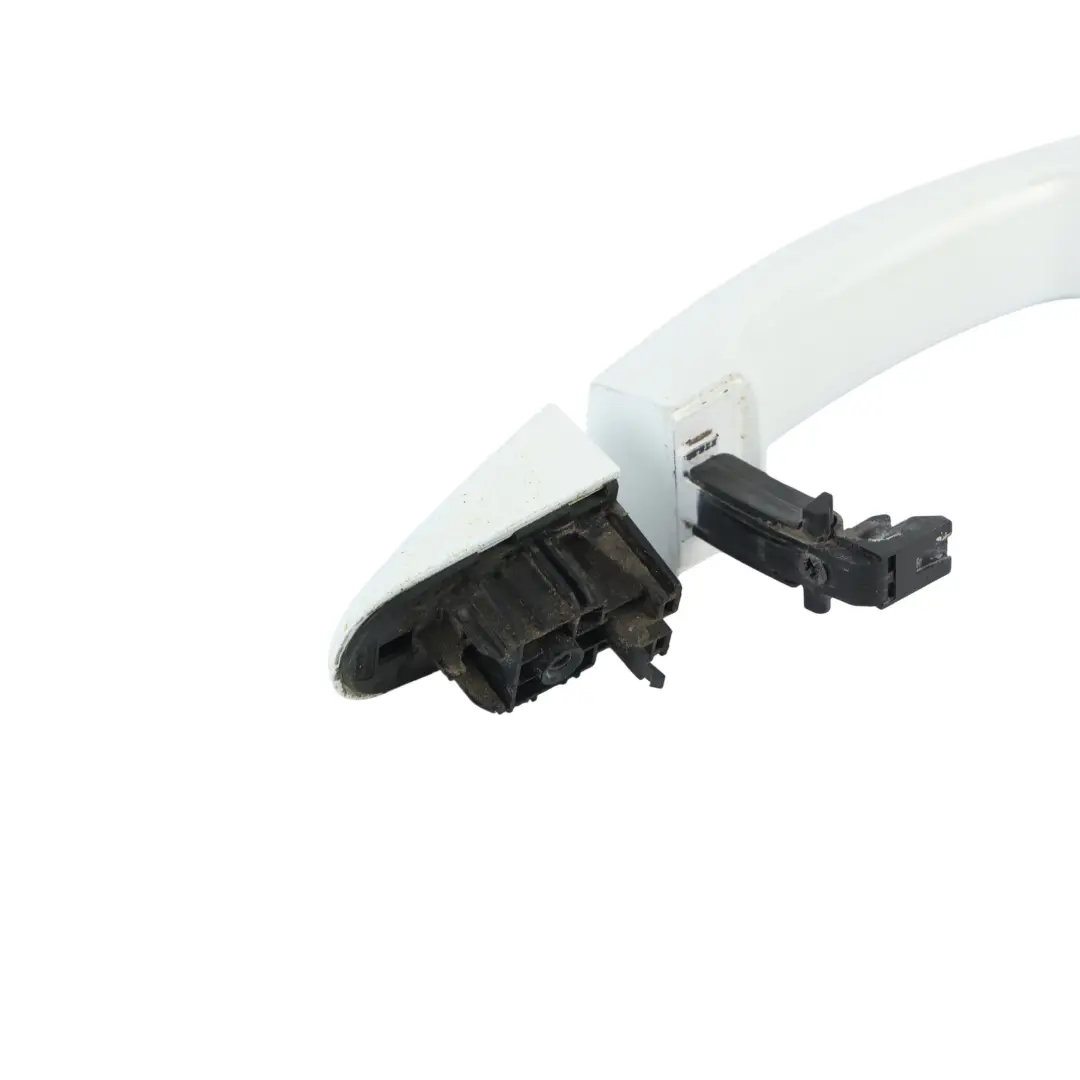Klamka Zewnętrzna Tylne Drzwi Ładunkowe Frozen White Z2 do Ford Transit Custom o numerze BK21-V26600-BAW Ford Transit Custom Klamka Zewnętrzna Tylne Drzwi Ładunkowe Frozen White Z2 - SKU BK21-V26600-BAW-FW - Numer Części BK21-V26600-BAW