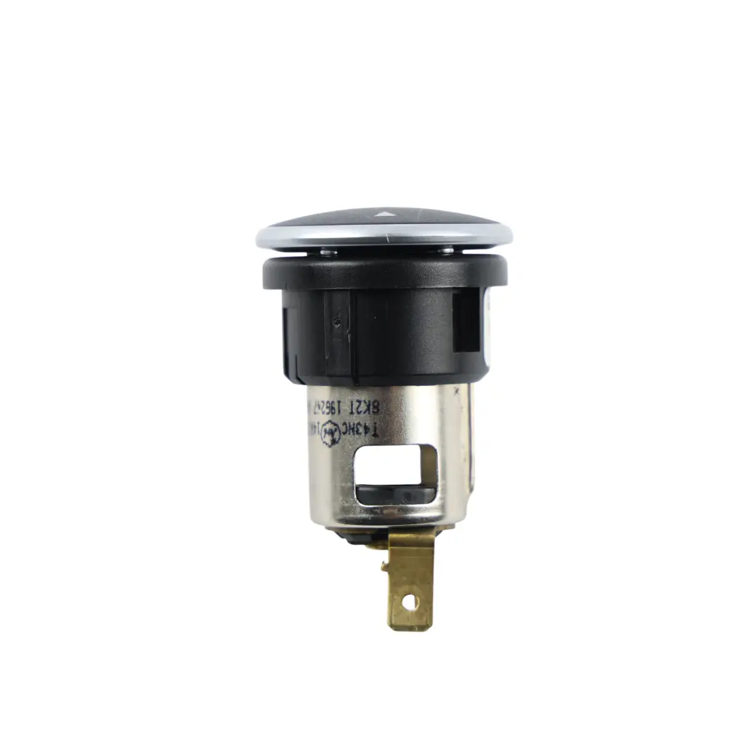 Prise Allume-Cigare 12V Sortie Alimentation pour Ford Transit à propos du numéro de pièce BK2T-196247-AA Ford Transit Prise Allume-Cigare 12V Sortie Alimentation - SKU BK2T-196247-AA - Numéro de pièce BK2T-196247-AA
