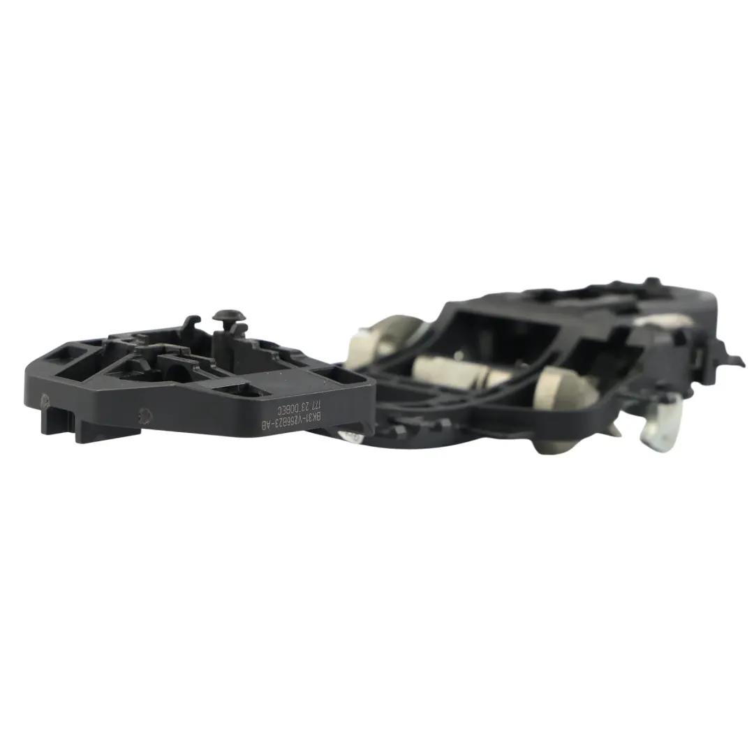 MK8 Supporto Maniglia Porta Scorrevole Sinistra per Ford Transit con numero di parte BK31-V266B23-AB Ford Transit MK8 Supporto Maniglia Porta Scorrevole Sinistra - SKU BK31-V266B23-AB - Numero di parte BK31-V266B23-AB