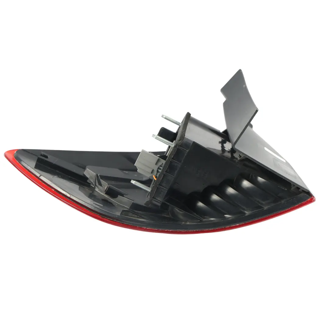 MK4 Break Feu Arrière Lampe Extérieur Droit pour Ford Mondeo à propos du numéro de pièce BS71-13404-B Ford Mondeo MK4 Break Feu Arrière Lampe Extérieur Droit - SKU BS71-13404-B - Numéro de pièce BS71-13404-B