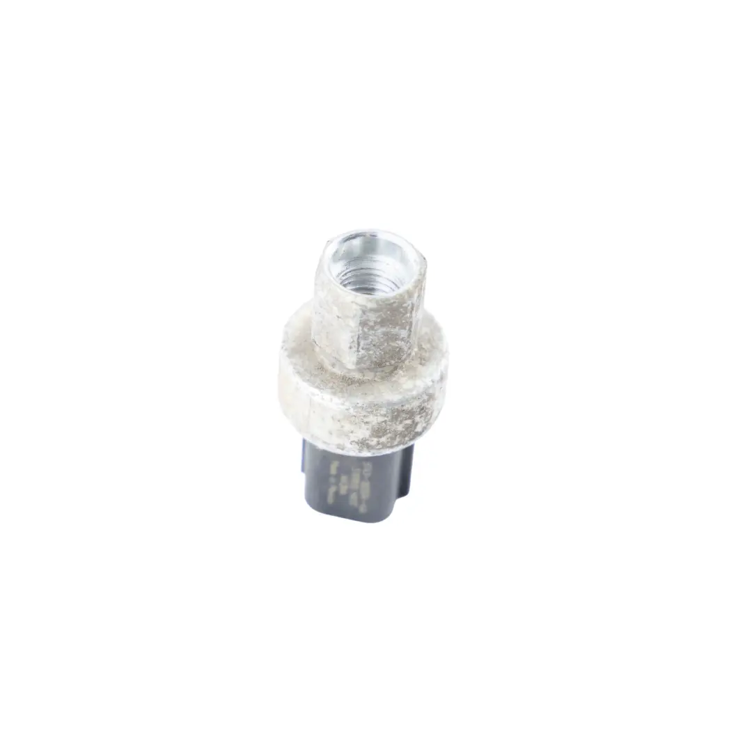Sensor Presión Aire Acondicionado A/C para Ford Fiesta MK7 con número de pieza BT43-19D594-AA Ford Fiesta MK7 Sensor Presión Aire Acondicionado A/C - SKU BT43-19D594-AA - Número de pieza BT43-19D594-AA