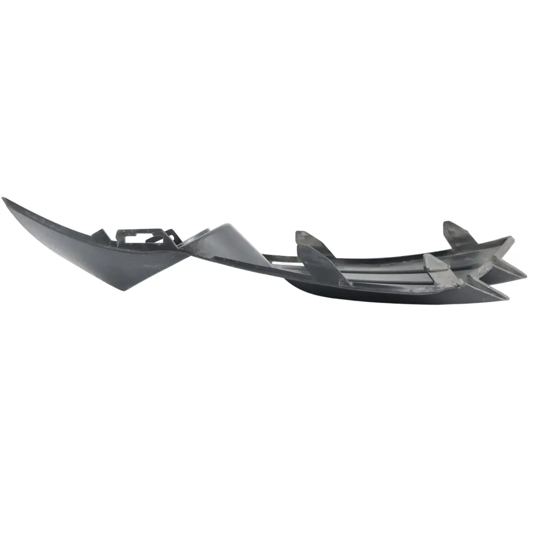 Rejilla Antiniebla Delantera Izquierda Negra para Ford Fiesta MK7 con número de pieza C1BB-15A222-F Ford Fiesta MK7 Rejilla Antiniebla Delantera Izquierda Negra - SKU C1BB-15A222-F - Número de pieza C1BB-15A222-F