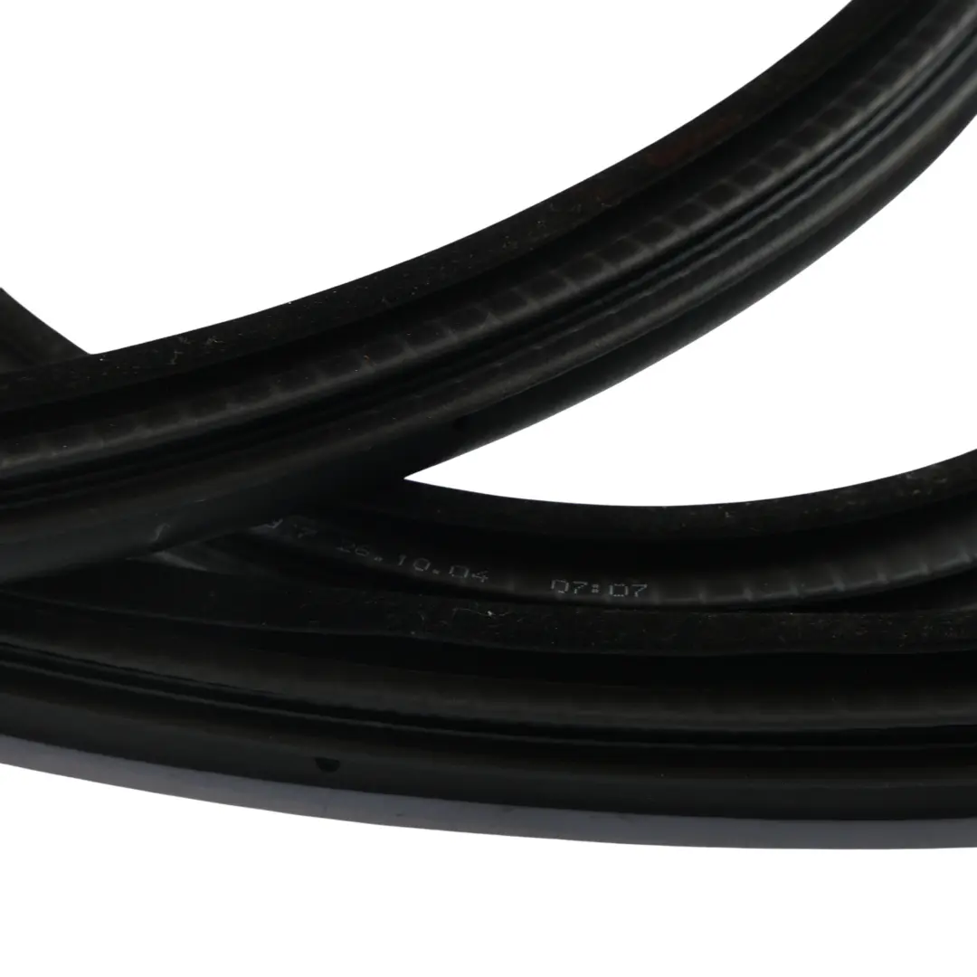 Front Door Seal Rubber Gasket Right Left N/O/S to Range Rover L322 with Part number CFE000222 Range Rover L322 Front Door Seal Rubber Gasket Right Left N/O/S - SKU CFE000222 - Part number CFE000222