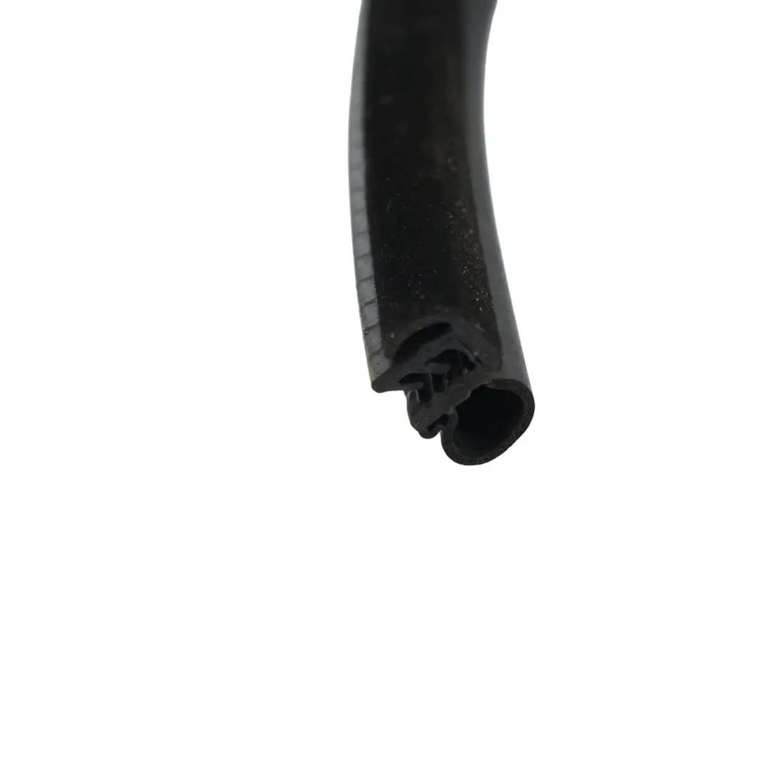 Range Rover L322 Rear Door Seal Gasket Rubber Right Left N/O/S - SKU CGE000392 - Part number CGE000392